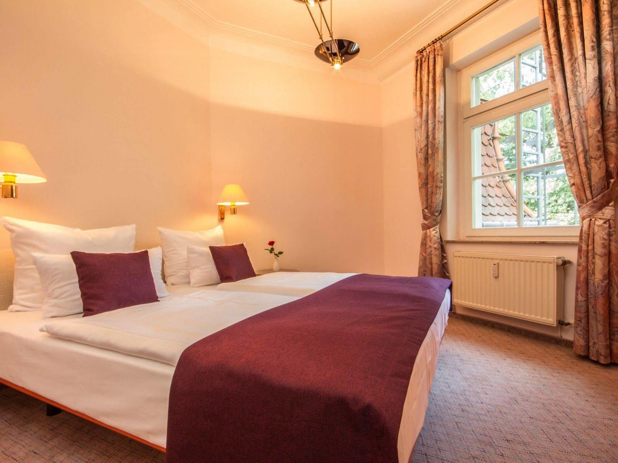 Aparthotel Villa Freisleben Dresden Bagian luar foto