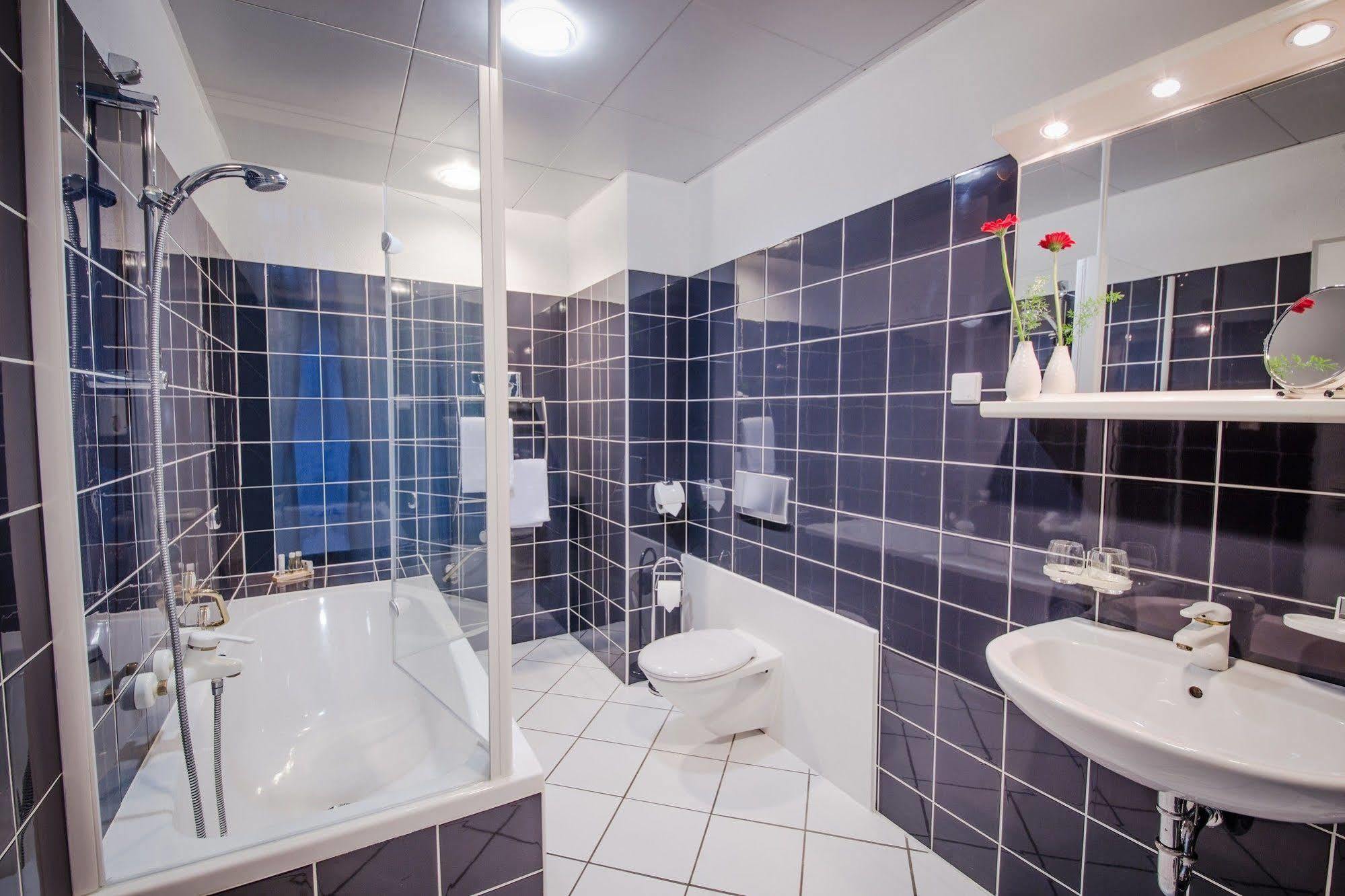 Aparthotel Villa Freisleben Dresden Bagian luar foto
