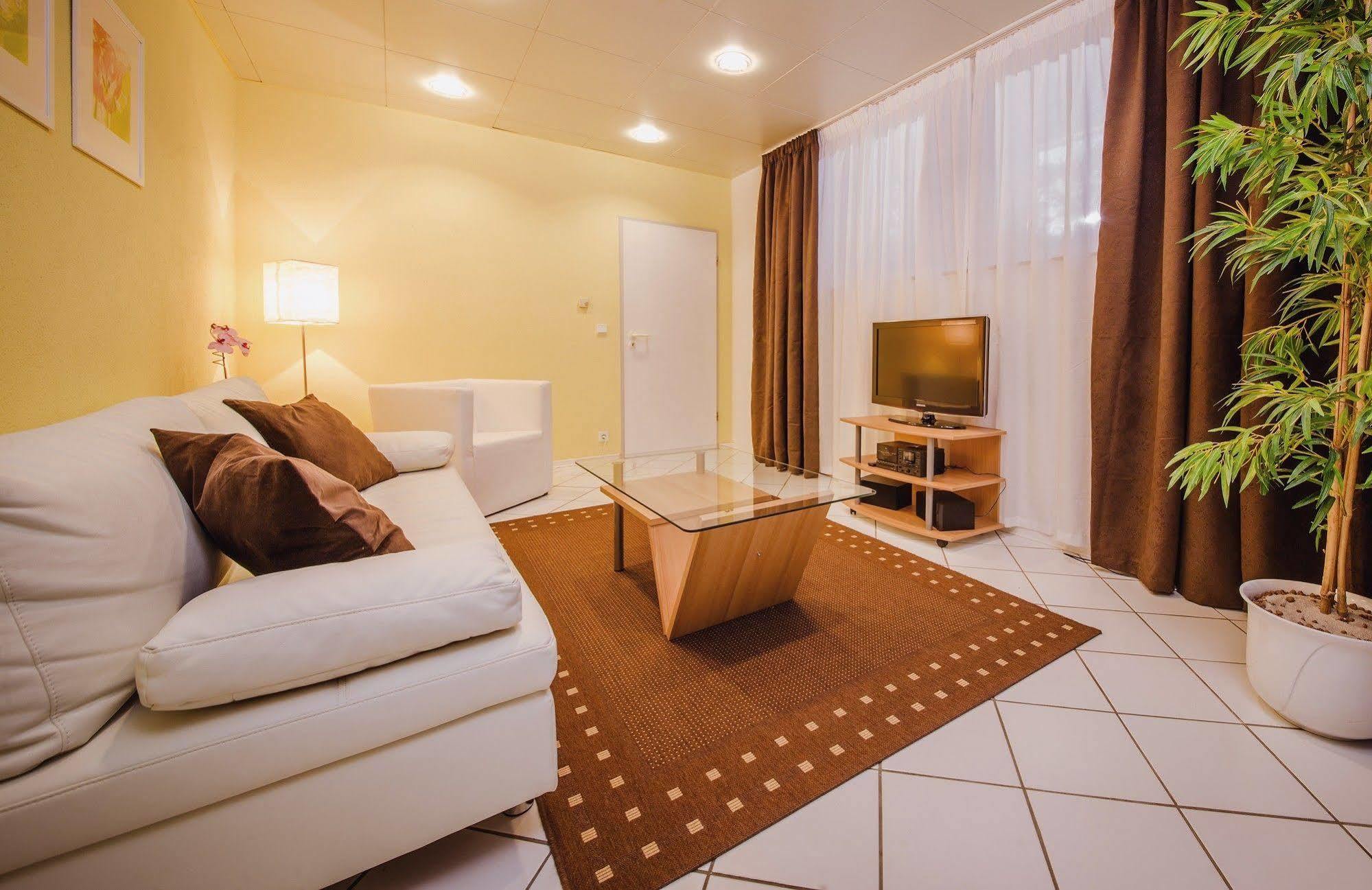 Aparthotel Villa Freisleben Dresden Bagian luar foto