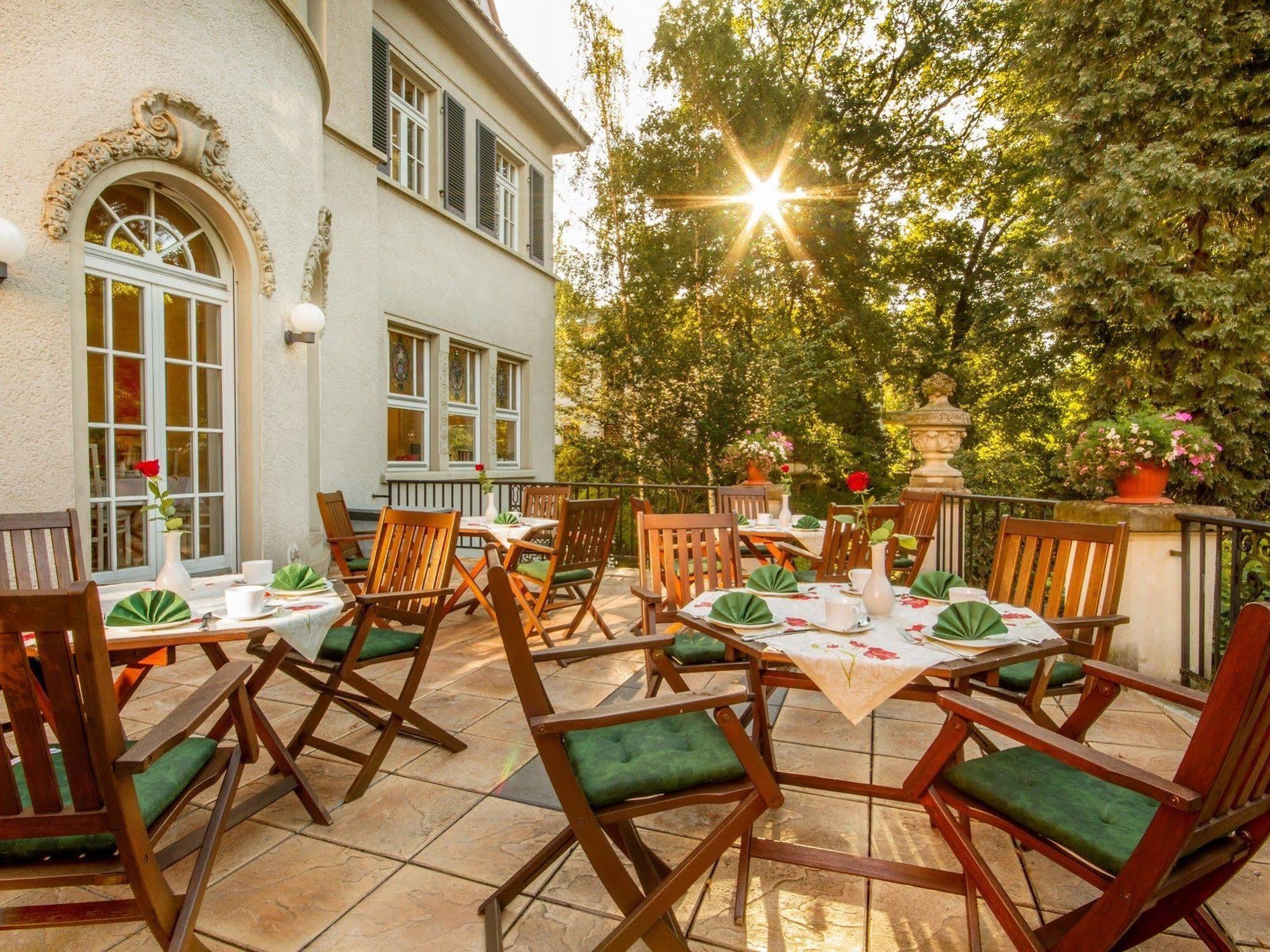 Aparthotel Villa Freisleben Dresden Bagian luar foto