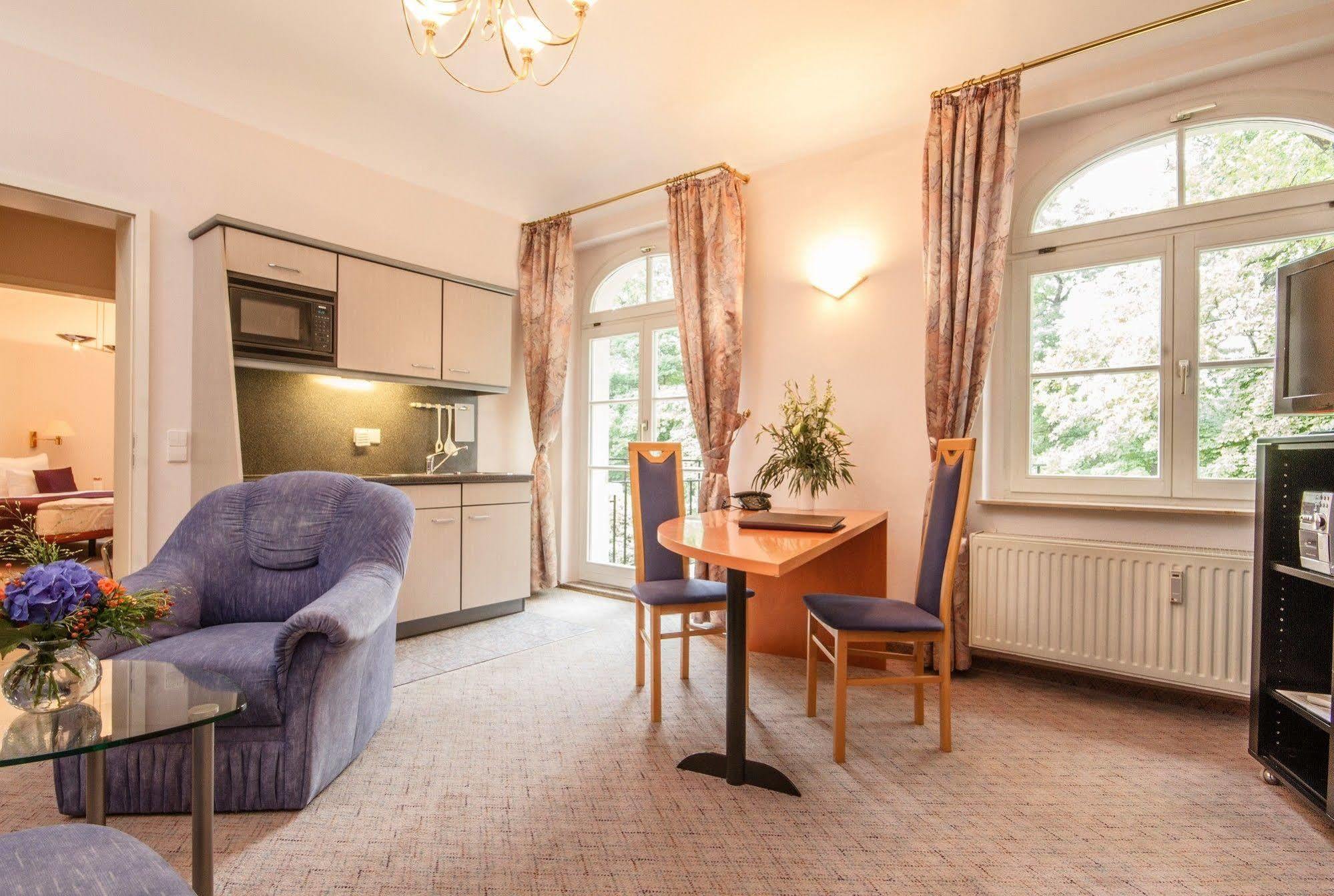 Aparthotel Villa Freisleben Dresden Bagian luar foto